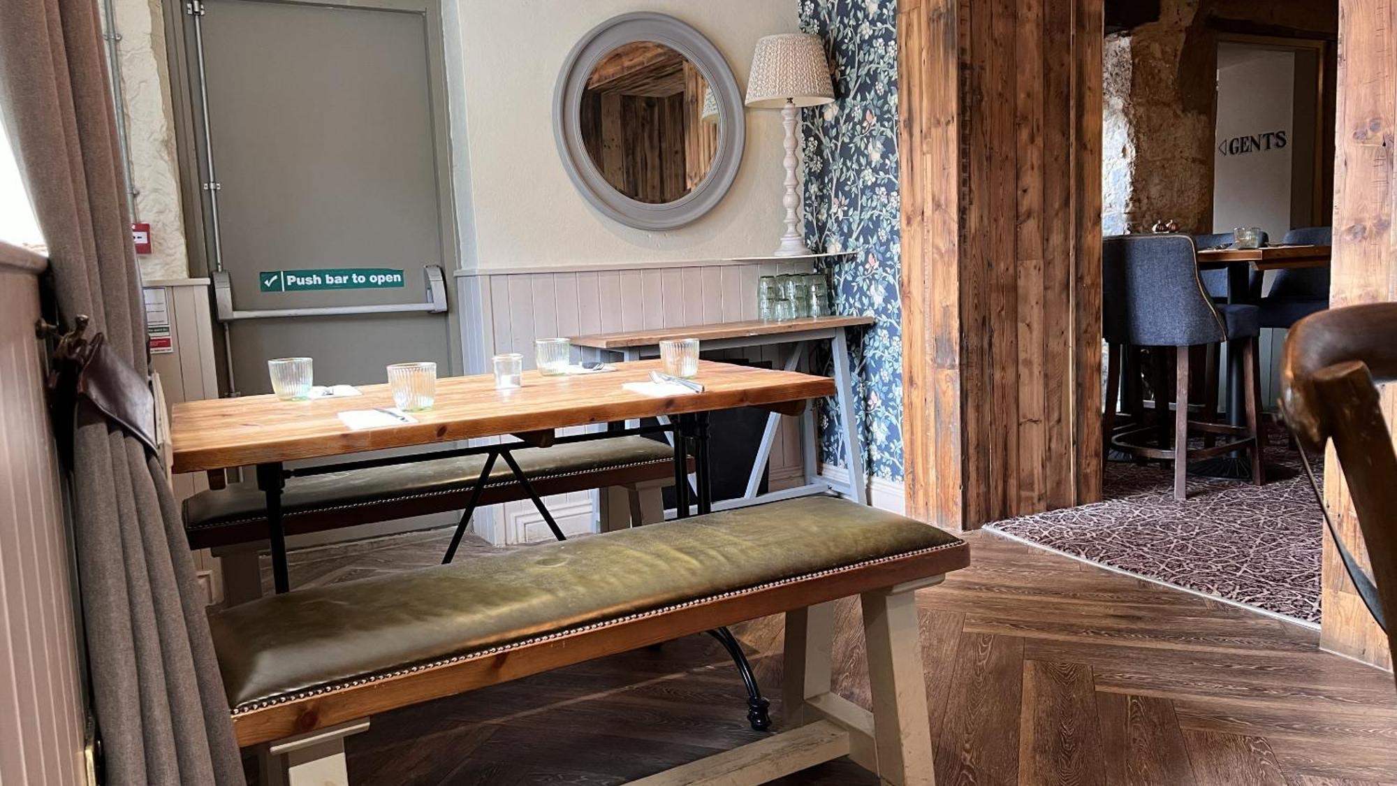 The Forresters Arms Kilburn Kilburn  Екстер'єр фото